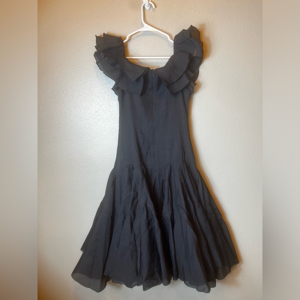 NWT Mew Mews Gaelthar Off Shoulder Ruffle Midi
Dress In Black Size S - Picture 6 of 7